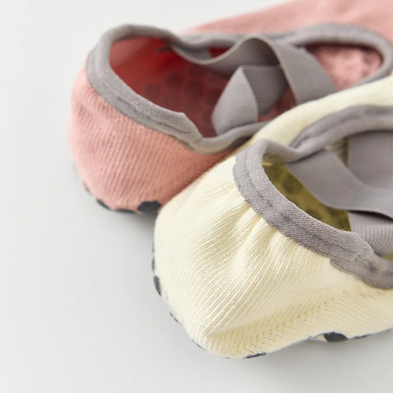 5/10 Pairs Women's Cotton Yoga - Pilates Is Yoga 评论和价格